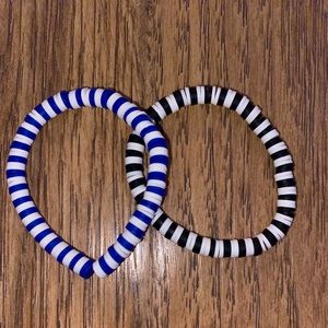 2 super cute bracelets 🤍💙
